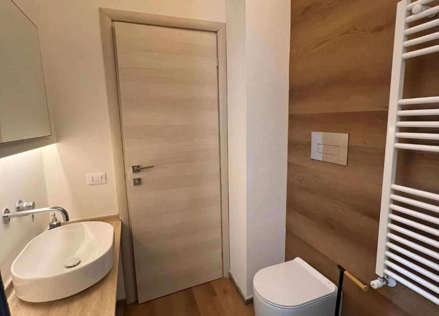 Lapignaverde Suites Palermo Guest house